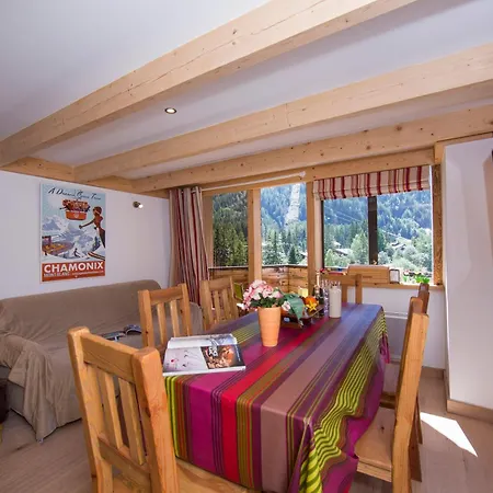 Grand Roc - Campanules 306 - Happy Chamonix